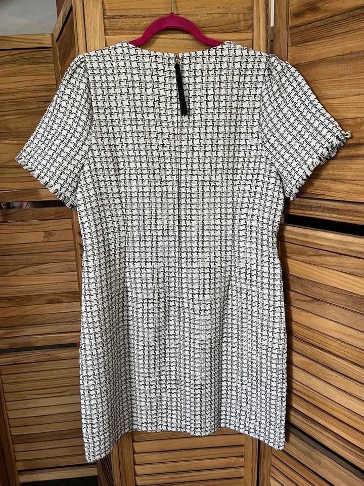 Lilly Pulitzer Textured Tweed Shift Dress – Size L - Image 3