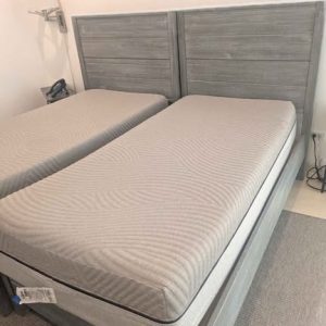 Sleep Number i8 Beds — Set of 2